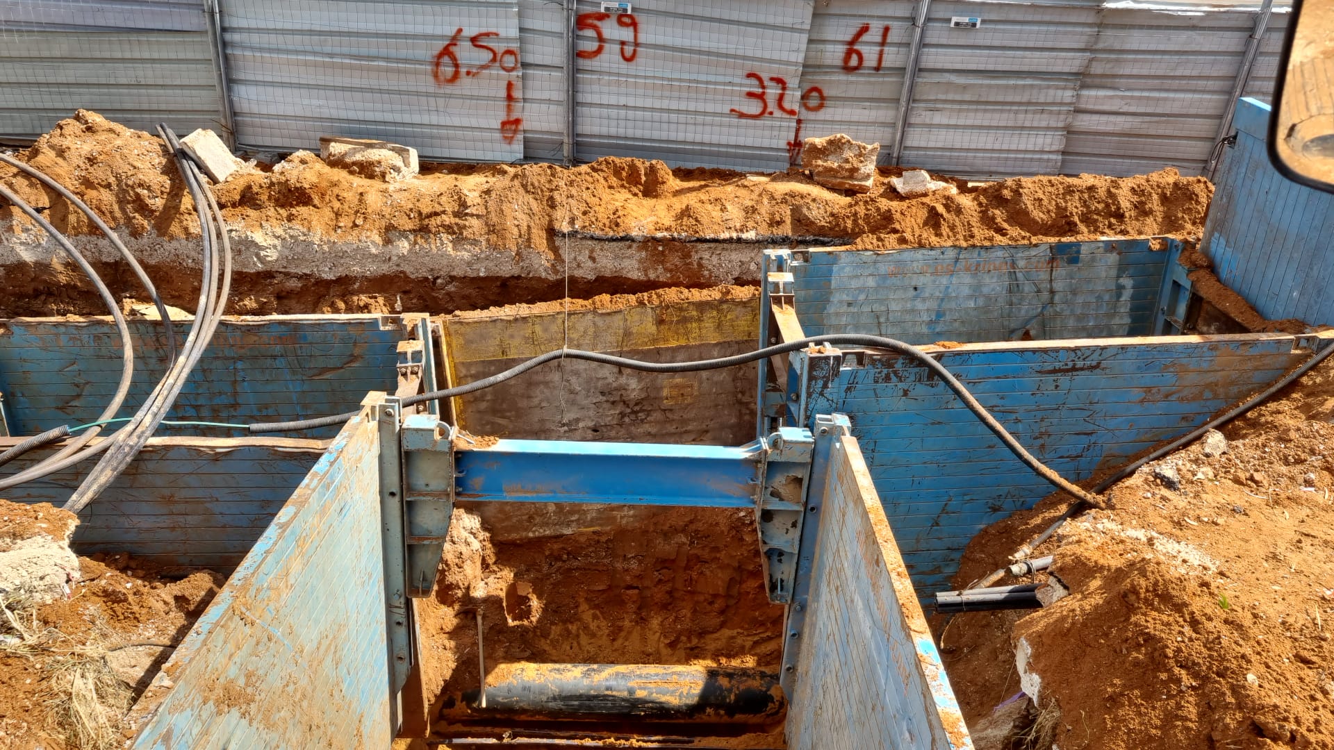 Trench Shoring Equipment